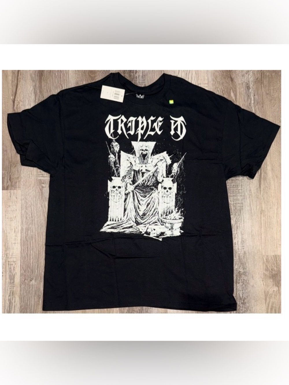 NWT Men"s WWE Triple H Throne Shirt Size XL